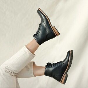 NIB Nisolo Amalia Black Leather Boots Size 6.5